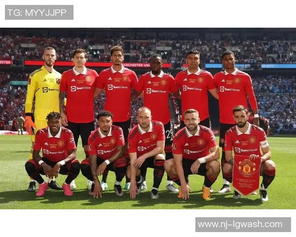 曼联与曼城热身赛首发阵容揭晓双方球员状态引关注