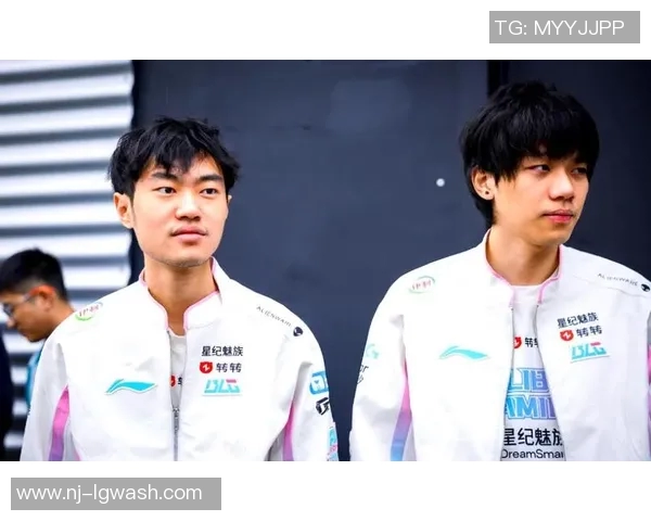 BLG战队在英雄联盟中的防反策略分析与成败得失探讨