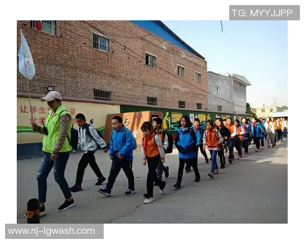 成都排球队的阵地战策略与技术解析深度剖析排球运动的魅力与挑战 成都排球队的阵地战策略与技术解析深度剖析排球运动的魅力与挑战